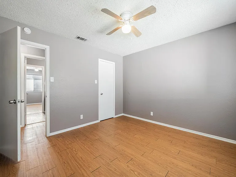 5807 Spring Meadow Rd #B — Photo 28