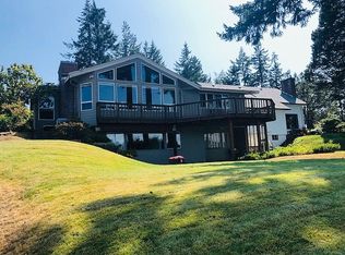 330 E Island Lake Dr, Shelton, WA 98584