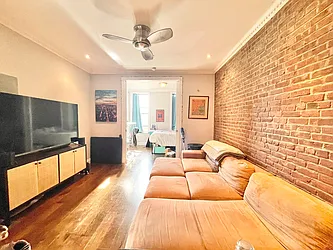 Rented by Century 21 Premier 