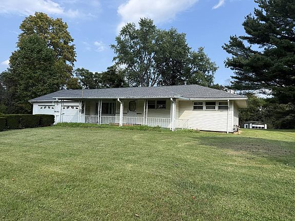 2nd image of 710 Point Marion Rd