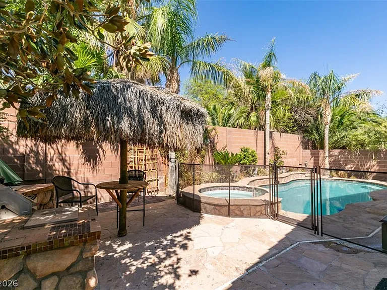 10002 Long Barrow Ct — Photo 39