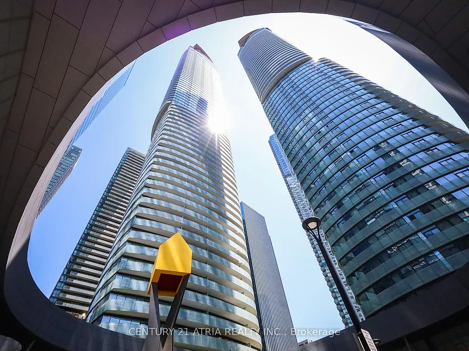 14 York St #1002