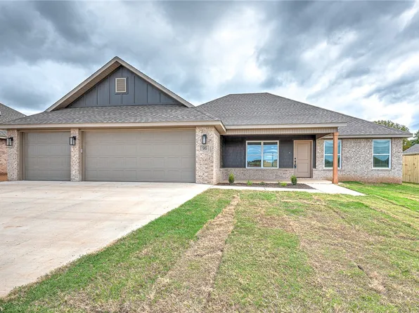 96 N Adler Ave, Farmington, AR 72730