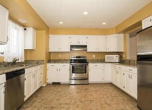 4th image of 19033 Warrior Brook Dr