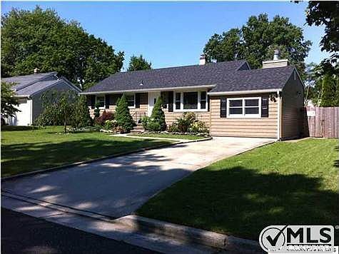 1st image of 590 Turner Dr