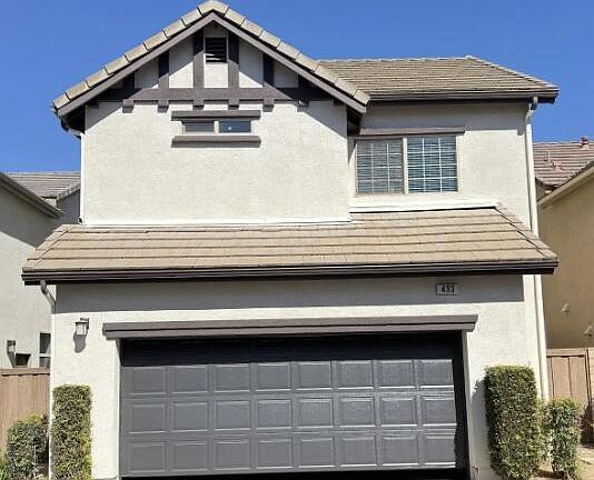 3rd image of 433 Merced Ct