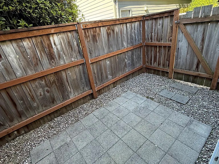 10640 SW Del Monte Dr — Photo 17