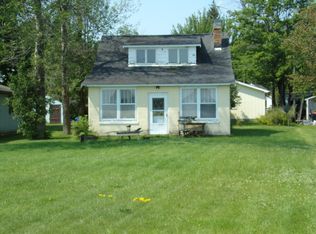 13819 S Cottage Rd, Barbeau, MI 49710