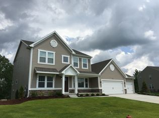 273 Winged Foot Dr, Brighton, MI 48114