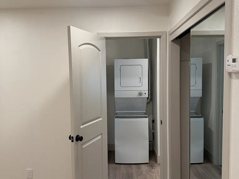 205 Alaska Ave #2 — Photo 9