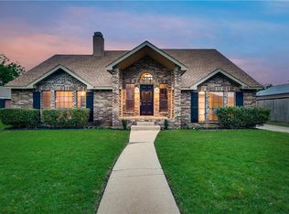 104 Whitewater Trl, Desoto, TX 75115
