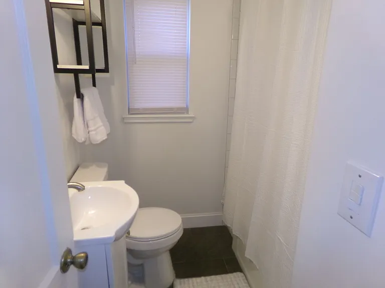 2507B Miller Park Cir — Photo 11