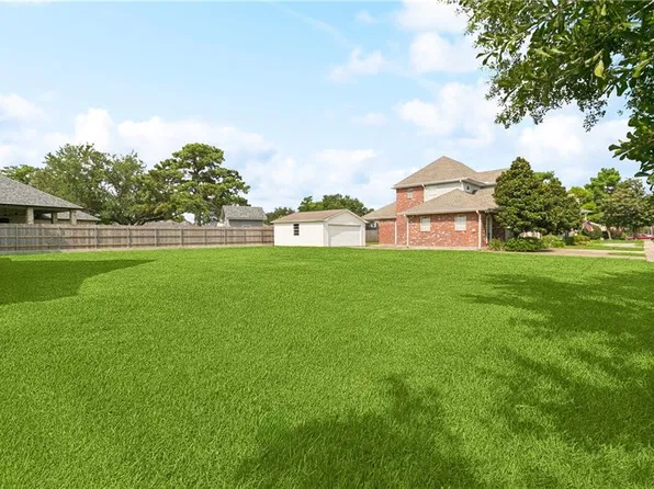 4904 Avron Blvd, Metairie, LA 70006