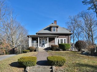 18 High St, Wakefield, MA 01880