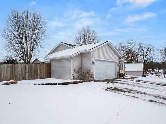3rd image of 4856 Hathaway Ct