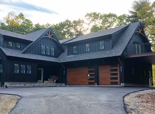 31 Coburn Rd, Windham, NH 03087