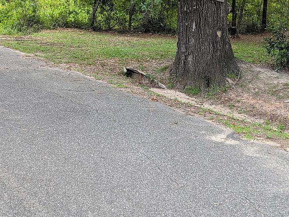 4th image of 760 Sunday Rd