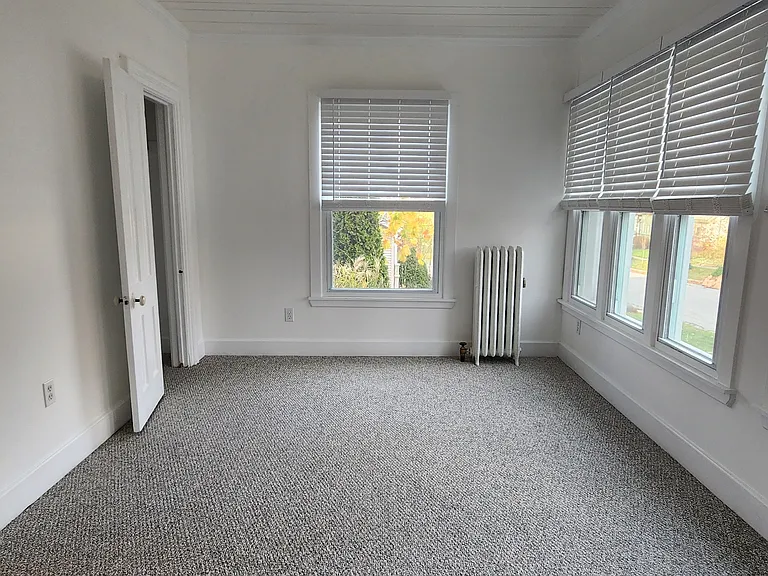 212 Oak St #2 — Photo 23