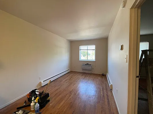 Rented by Limestone Realty Bklyn, LLC | media 13