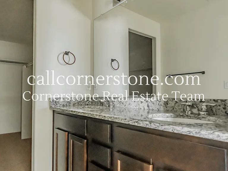 10011 Seawolf Dr — Photo 17