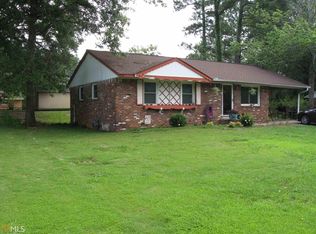988 Lynwood Pl, Forest Park, GA 30297