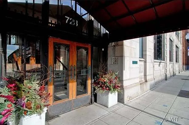 728 W Jackson Blvd #324 — Photo 21