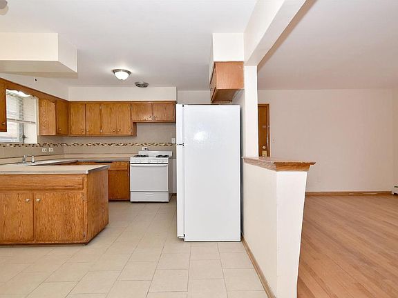 2412 Roosevelt #2S 03_09222021