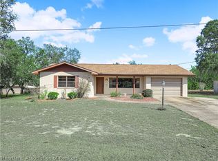 2404 N Cochrane Rd, Avon Park, FL 33825