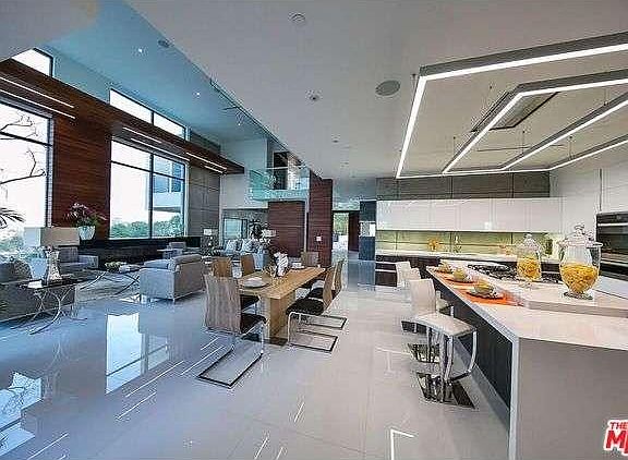 5th image of this home