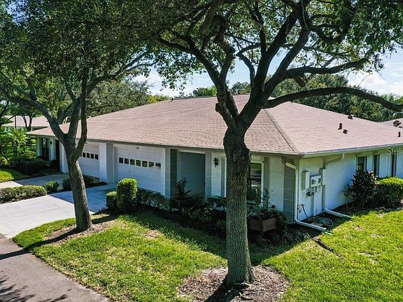 3rd image of 2508 Langtree Ct #305