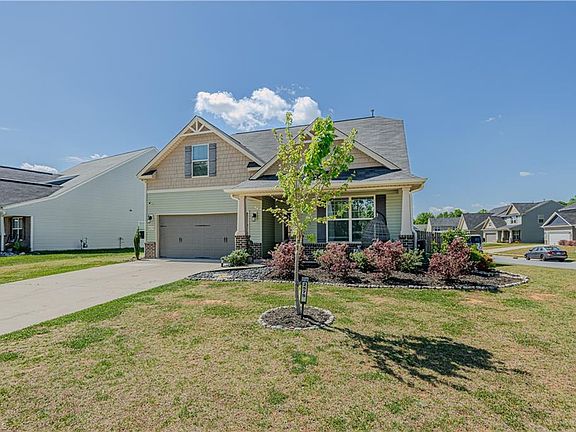 5th image of 2575 Lacy Holt Rd