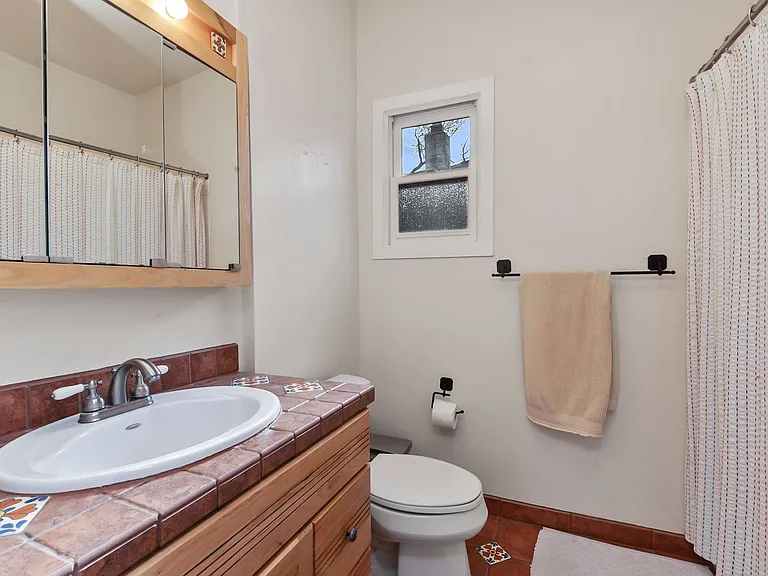 1414 N 15th St — Photo 7
