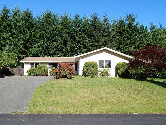 2nd image of 7564 Blackbird Dr NE