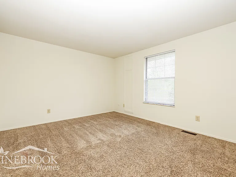 8293 Mount Carmel St — Photo 12
