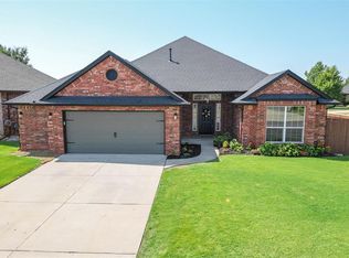 7528 NW 135th St, Oklahoma City, OK 73142
