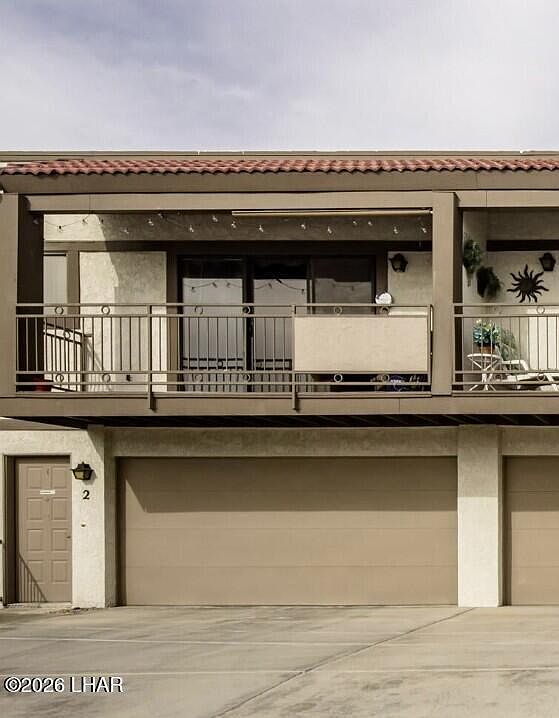 1st image of 2121 Magnolia Dr APT 2