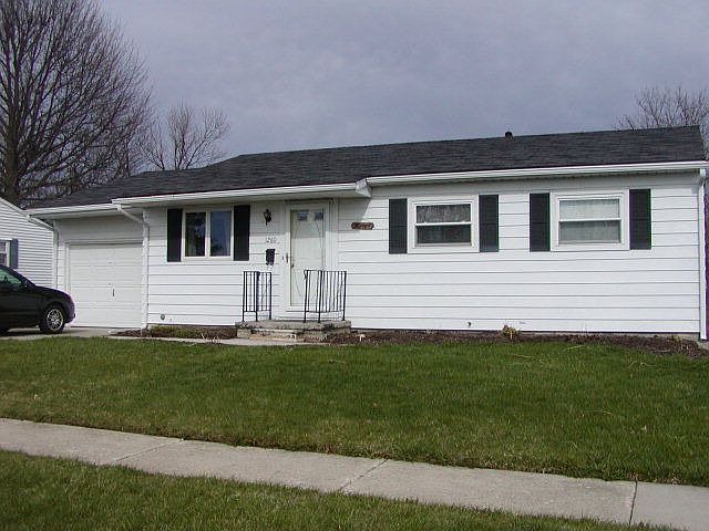 1st image of 1260 Robinhood Dr