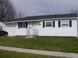 1260 Robinhood Dr, Bucyrus, OH 44820