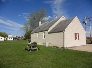42 Black Matt Rd, Douglassville, PA 19518