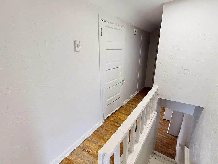 1141 McKinley Ave — Photo 32