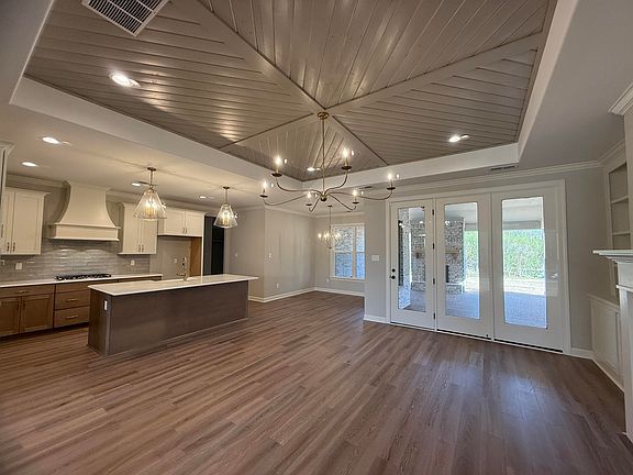 6th image of this home