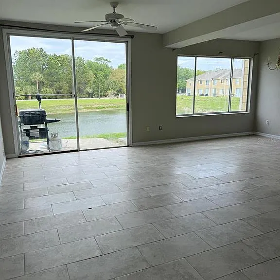 631 Washington Palm Loop — Photo 3