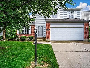 2nd image of 3595 King Edward Way