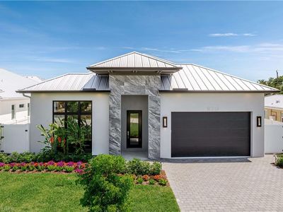 530 107th AVE N, Naples, FL, 34108