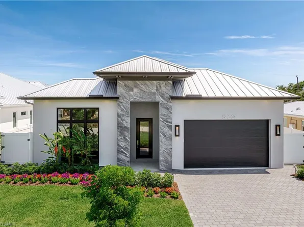 530 107th AVE N, NAPLES, FL 34108