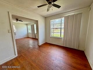 2nd image of 114 Mount Carmel Dr
