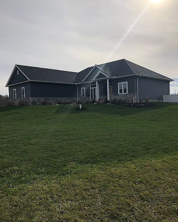 1st image of 4550 Seymour Dr