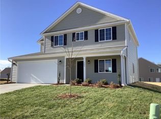 3521 Marksbury Dr, Greensboro, NC 27405