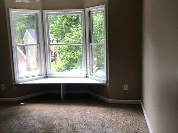 2nd image of 500 Chimney House Ct