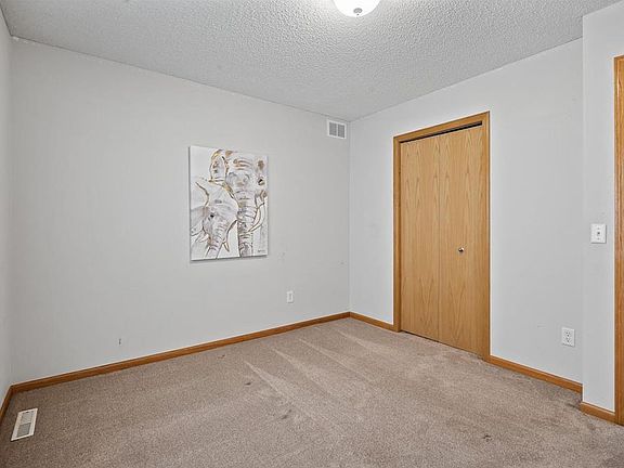2nd image of 29XX 18th Ave E